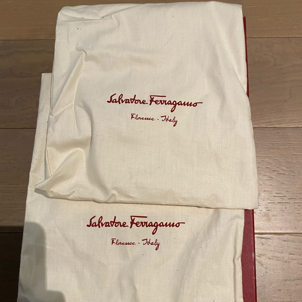 Salvatore Ferragamo Leather Loafer - Picture 7 of 7